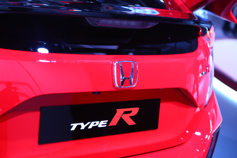 Illustration for article titled The 2018 Honda Civic Type R Is Ridiculous In All The Right Ways